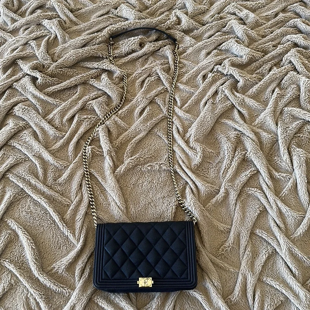 CHANEL 100% authentic